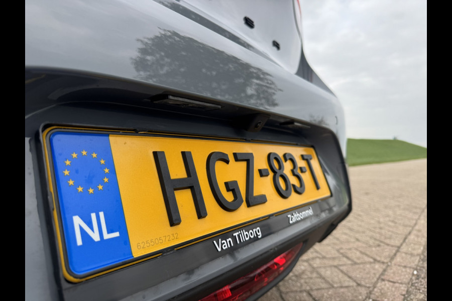 Opel Corsa 1.2 GS Climate Control | Camera | Keyless Opel Corsa 1.2 GS Climate Control | Camera | Keyless