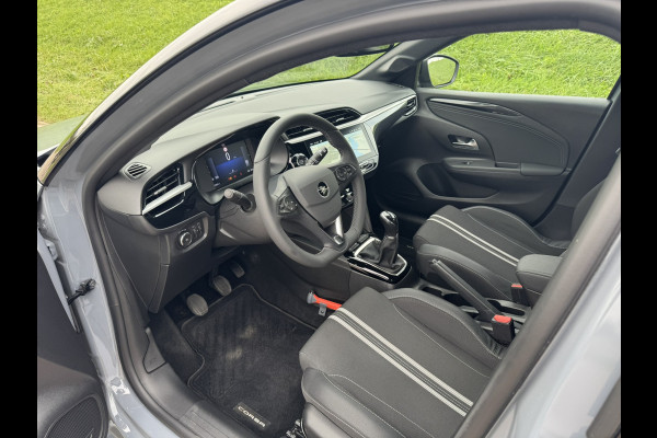 Opel Corsa 1.2 GS Climate Control | Camera | Keyless Opel Corsa 1.2 GS Climate Control | Camera | Keyless