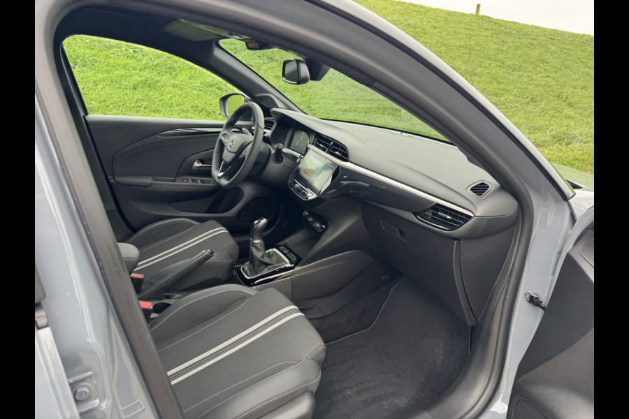 Opel Corsa 1.2 GS Climate Control | Camera | Keyless Opel Corsa 1.2 GS Climate Control | Camera | Keyless