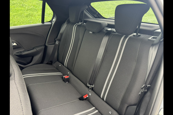 Opel Corsa 1.2 GS Climate Control | Camera | Keyless Opel Corsa 1.2 GS Climate Control | Camera | Keyless