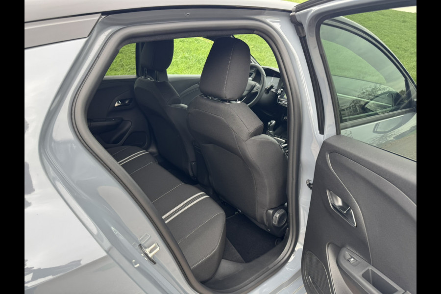 Opel Corsa 1.2 GS Climate Control | Camera | Keyless Opel Corsa 1.2 GS Climate Control | Camera | Keyless