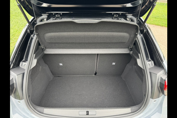 Opel Corsa 1.2 GS Climate Control | Camera | Keyless Opel Corsa 1.2 GS Climate Control | Camera | Keyless