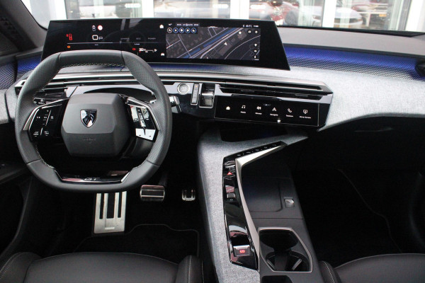 Peugeot 3008 1.2 Hybrid 145PK GT | ELEKTRISCH BEDIENBARE ACHTERKLEP | NAVIGATIE | DRAADLOZE APPLE CARPLAY/ANDROID AUTO | SFEER VERLICHTING | ACHTERUITRIJ CAMERA | PARKEERSENSOREN VOOR EN ACHTER | FULL LED KOPLAMPEN | KEYLESS ENTRY/START | ADAPTIVE CRUISE CONTROL | STOEL/STUUR VERWARMING | LICHTMETALEN VELGEN 19" | DAB+ RADIO |