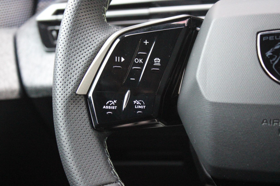 Peugeot 3008 1.2 Hybrid 145PK GT | ELEKTRISCH BEDIENBARE ACHTERKLEP | NAVIGATIE | DRAADLOZE APPLE CARPLAY/ANDROID AUTO | SFEER VERLICHTING | ACHTERUITRIJ CAMERA | PARKEERSENSOREN VOOR EN ACHTER | FULL LED KOPLAMPEN | KEYLESS ENTRY/START | ADAPTIVE CRUISE CONTROL | STOEL/STUUR VERWARMING | LICHTMETALEN VELGEN 19" | DAB+ RADIO |