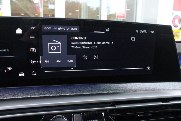 Peugeot 3008 1.2 Hybrid 145PK GT | ELEKTRISCH BEDIENBARE ACHTERKLEP | NAVIGATIE | DRAADLOZE APPLE CARPLAY/ANDROID AUTO | SFEER VERLICHTING | ACHTERUITRIJ CAMERA | PARKEERSENSOREN VOOR EN ACHTER | FULL LED KOPLAMPEN | KEYLESS ENTRY/START | ADAPTIVE CRUISE CONTROL | STOEL/STUUR VERWARMING | LICHTMETALEN VELGEN 19" | DAB+ RADIO |