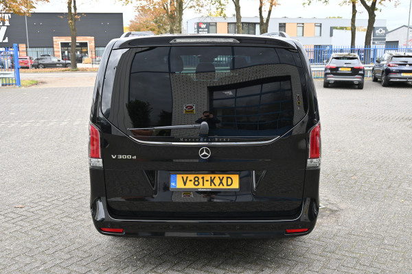 Mercedes-Benz V-Klasse 300d L3 DC XL Avantgarde Standkachel, 360 Camera, Electrische schuifdeuren, Distronic Mercedes-Benz V-Klasse 300d L3 DC XL Avantgarde Standkachel, 360 Camera, Electrische schuifdeuren, Distronic