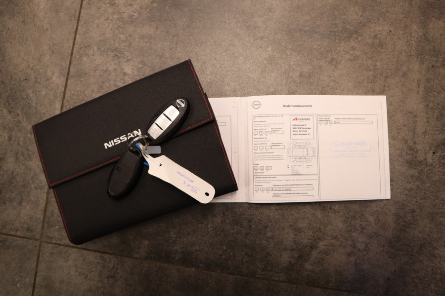 Nissan QASHQAI 1.3 MHEV Xtronic Premiere Edition Panoramadak 18"lmv 1800kg Trekgewicht! Nissan QASHQAI 1.3 MHEV Xtronic Premiere Edition Panoramadak 18"lmv 1800kg Trekgewicht!