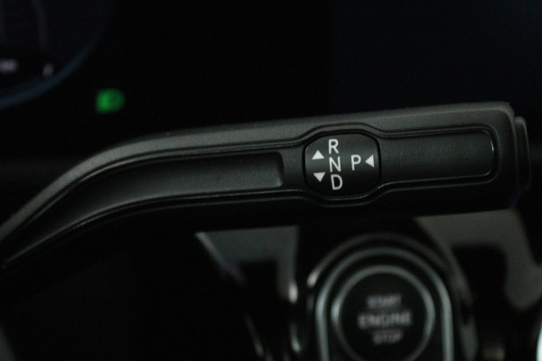 Mercedes-Benz A-Klasse 250 e Business Solution AMG Limited (PANORAMADAK, SFEERVERLICHTING, STOELVERWARMING, ACHTERUITRIJCAMERA) Mercedes-Benz A-Klasse 250 e Business Solution AMG Limited (PANORAMADAK, SFEERVERLICHTING, STOELVERWARMING, ACHTERUITRIJCAMERA)