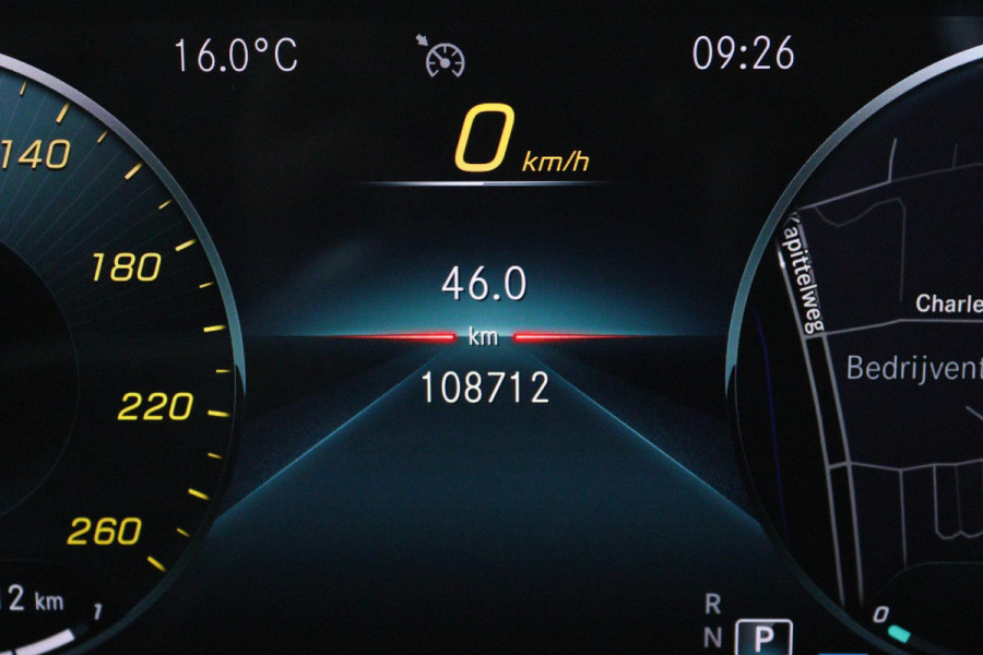 Mercedes-Benz A-Klasse 250 e Business Solution AMG Limited (PANORAMADAK, SFEERVERLICHTING, STOELVERWARMING, ACHTERUITRIJCAMERA) Mercedes-Benz A-Klasse 250 e Business Solution AMG Limited (PANORAMADAK, SFEERVERLICHTING, STOELVERWARMING, ACHTERUITRIJCAMERA)