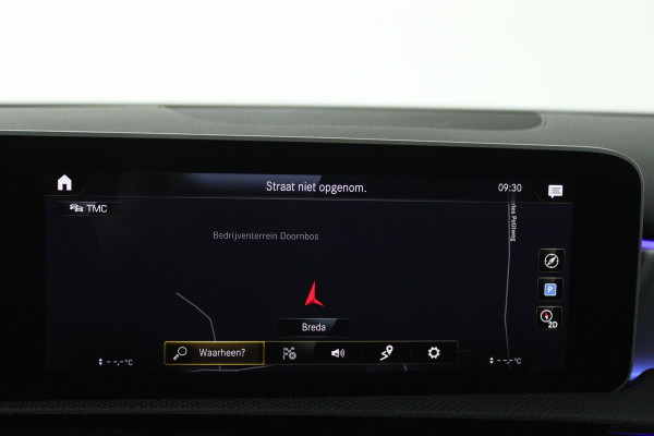 Mercedes-Benz A-Klasse 250 e Business Solution AMG Limited (PANORAMADAK, SFEERVERLICHTING, STOELVERWARMING, ACHTERUITRIJCAMERA) Mercedes-Benz A-Klasse 250 e Business Solution AMG Limited (PANORAMADAK, SFEERVERLICHTING, STOELVERWARMING, ACHTERUITRIJCAMERA)