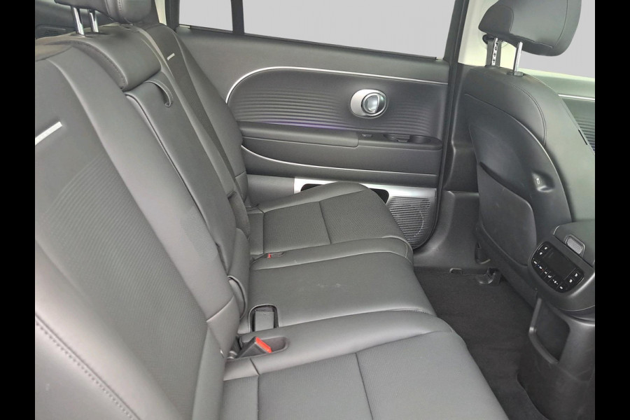 Hyundai IONIQ 9 Connect AWD 7p. 110.3 kWh Hyundai IONIQ 9 Connect AWD 7p. 110.3 kWh