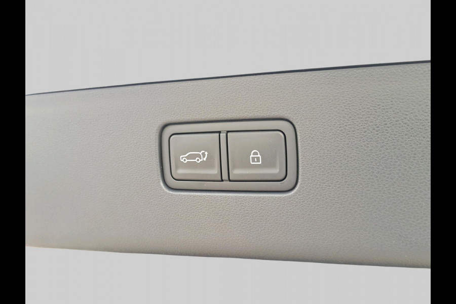 Hyundai IONIQ 9 Connect AWD 7p. 110.3 kWh Hyundai IONIQ 9 Connect AWD 7p. 110.3 kWh