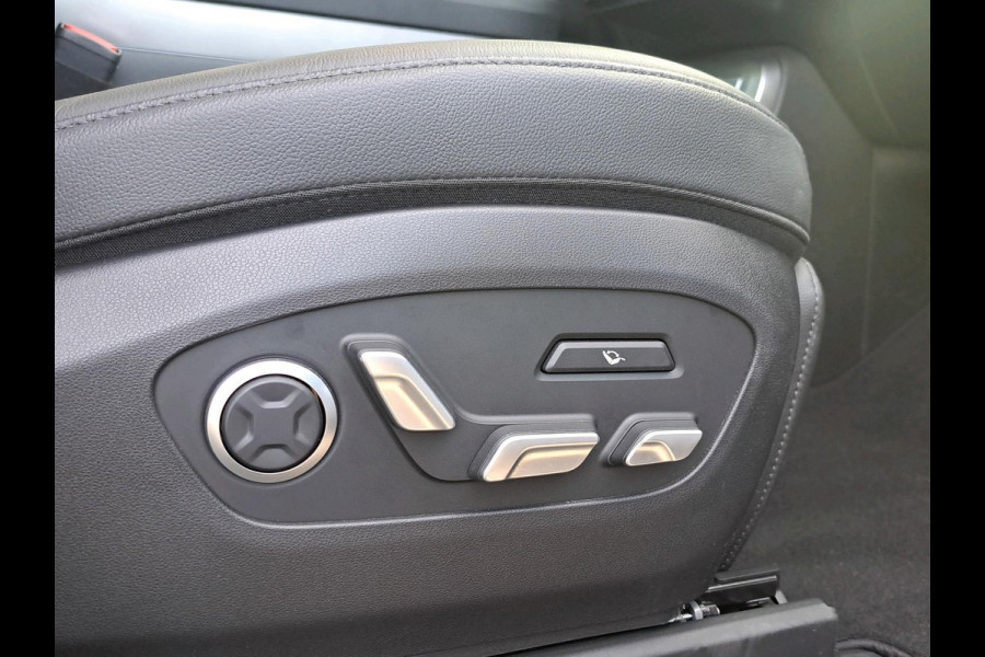 Hyundai IONIQ 9 Connect AWD 7p. 110.3 kWh Hyundai IONIQ 9 Connect AWD 7p. 110.3 kWh