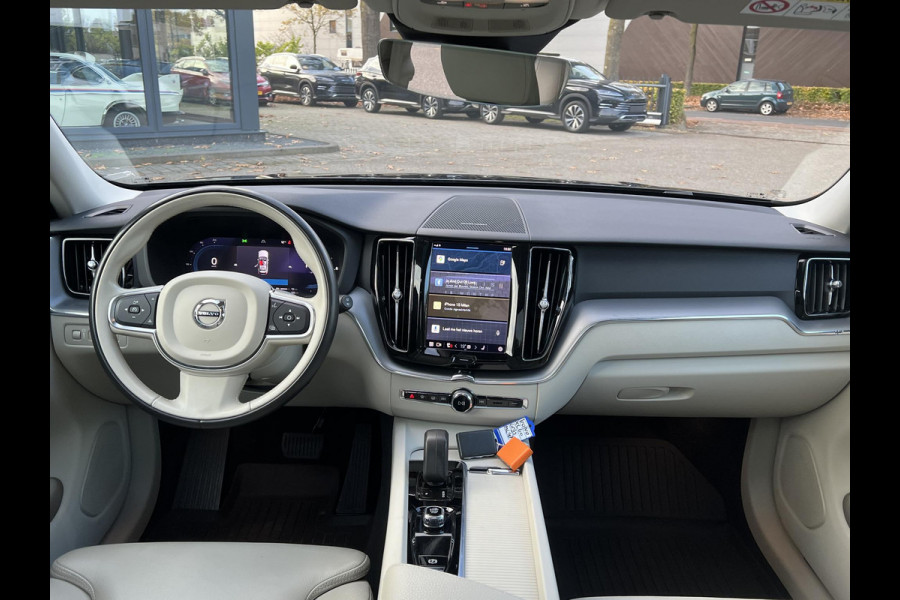 Volvo XC60 2.0 T6 Plug-in hybrid AWD Inscription Expression Mega Vol! 360° Camera | Harman Kardon | Leder | Stoel+Stuurverwarming | Panoramadak | Trekhaak | 12 mnd Bovag Garantie Volvo XC60 2.0 T6 Plug-in hybrid AWD Inscription Expression Mega Vol! 360° Camera | Harman Kardon | Leder | Stoel+Stuurverwarming | Panoramadak | Trekhaak | 12 mnd Bovag Garantie