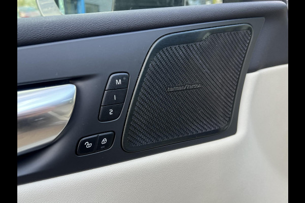 Volvo XC60 2.0 T6 Plug-in hybrid AWD Inscription Expression Mega Vol! 360° Camera | Harman Kardon | Leder | Stoel+Stuurverwarming | Panoramadak | Trekhaak | 12 mnd Bovag Garantie Volvo XC60 2.0 T6 Plug-in hybrid AWD Inscription Expression Mega Vol! 360° Camera | Harman Kardon | Leder | Stoel+Stuurverwarming | Panoramadak | Trekhaak | 12 mnd Bovag Garantie