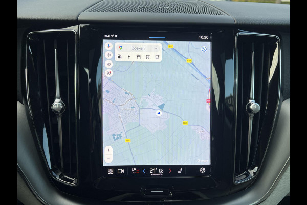 Volvo XC60 2.0 T6 Plug-in hybrid AWD Inscription Expression Mega Vol! 360° Camera | Harman Kardon | Leder | Stoel+Stuurverwarming | Panoramadak | Trekhaak | 12 mnd Bovag Garantie Volvo XC60 2.0 T6 Plug-in hybrid AWD Inscription Expression Mega Vol! 360° Camera | Harman Kardon | Leder | Stoel+Stuurverwarming | Panoramadak | Trekhaak | 12 mnd Bovag Garantie