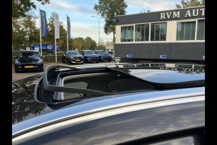 Volvo XC60 2.0 T6 Plug-in hybrid AWD Inscription Expression Mega Vol! 360° Camera | Harman Kardon | Leder | Stoel+Stuurverwarming | Panoramadak | Trekhaak | 12 mnd Bovag Garantie Volvo XC60 2.0 T6 Plug-in hybrid AWD Inscription Expression Mega Vol! 360° Camera | Harman Kardon | Leder | Stoel+Stuurverwarming | Panoramadak | Trekhaak | 12 mnd Bovag Garantie