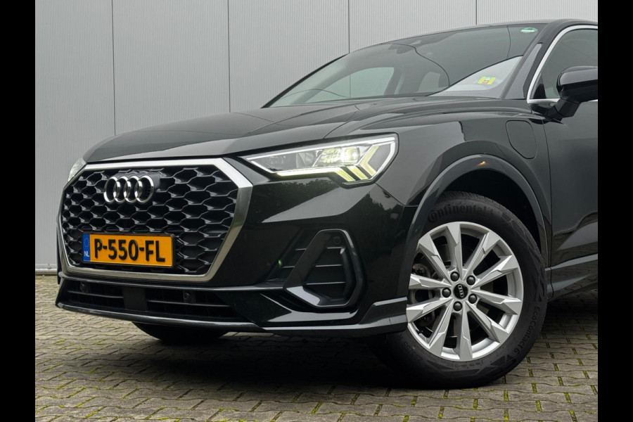 Audi Q3 Sportback 45TFSIe ADVANCE EDITION ADAPTIVE CRUISE CARPLAY EERSTE EIGENAAR NAP BTW Audi Q3 Sportback 45TFSIe ADVANCE EDITION ADAPTIVE CRUISE CARPLAY EERSTE EIGENAAR NAP BTW