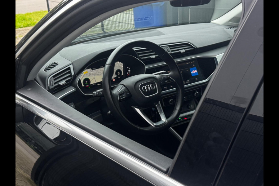 Audi Q3 Sportback 45TFSIe ADVANCE EDITION ADAPTIVE CRUISE CARPLAY EERSTE EIGENAAR NAP BTW Audi Q3 Sportback 45TFSIe ADVANCE EDITION ADAPTIVE CRUISE CARPLAY EERSTE EIGENAAR NAP BTW