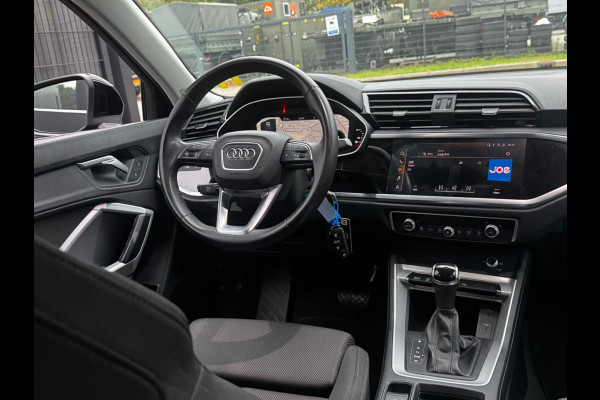 Audi Q3 Sportback 45TFSIe ADVANCE EDITION ADAPTIVE CRUISE CARPLAY EERSTE EIGENAAR NAP BTW Audi Q3 Sportback 45TFSIe ADVANCE EDITION ADAPTIVE CRUISE CARPLAY EERSTE EIGENAAR NAP BTW