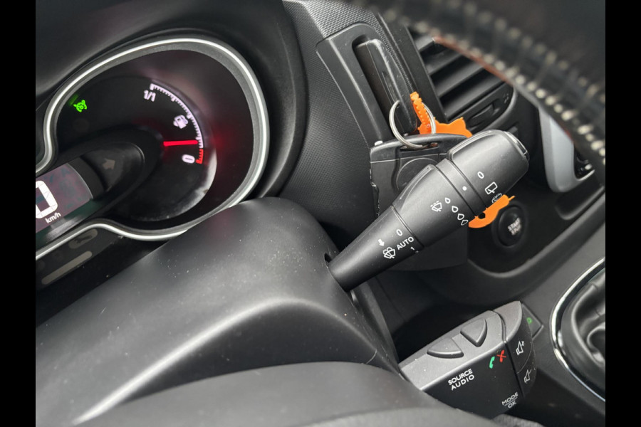 Opel Vivaro 1.6 CDTI L2H1 DC*IRMSCHER*2XSCHUIF*ECC*CRUISE*NAVI Opel Vivaro 1.6 CDTI L2H1 DC*IRMSCHER*2XSCHUIF*ECC*CRUISE*NAVI