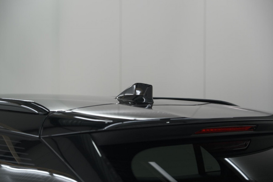 Peugeot 2008 PureTech 130 EAT8 GT | 360 Camera | Stoelmassage | Adaptieve Cruise Control | Dodehoekdetectie Peugeot 2008 PureTech 130 EAT8 GT | 360 Camera | Stoelmassage | Adaptieve Cruise Control | Dodehoekdetectie