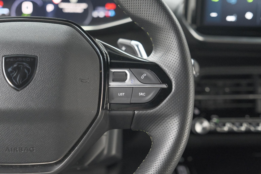 Peugeot 2008 PureTech 130 EAT8 GT | 360 Camera | Stoelmassage | Adaptieve Cruise Control | Dodehoekdetectie Peugeot 2008 PureTech 130 EAT8 GT | 360 Camera | Stoelmassage | Adaptieve Cruise Control | Dodehoekdetectie