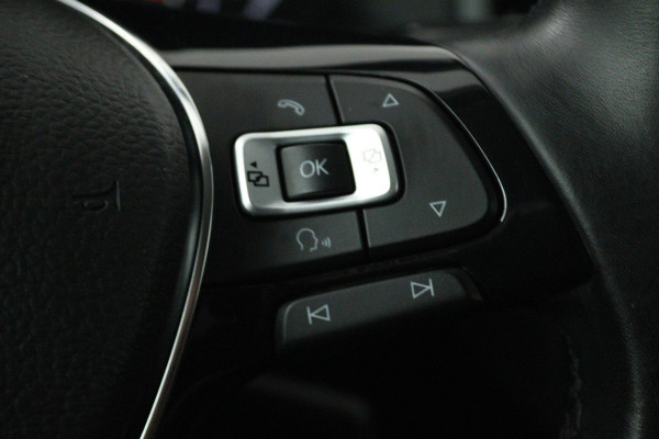 Volkswagen Polo 1.0 TSI Comfortline (CRUISE CONTROL ADAPTIEF, NAVIGATIE CARPLAY, BLUETOOTH)