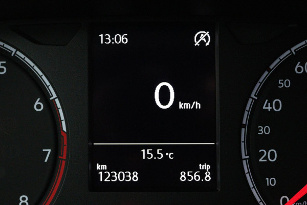 Volkswagen Polo 1.0 TSI Comfortline (CRUISE CONTROL ADAPTIEF, NAVIGATIE CARPLAY, BLUETOOTH)