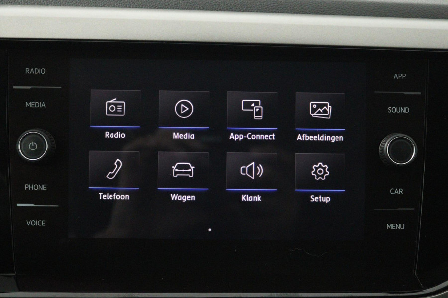 Volkswagen Polo 1.0 TSI Comfortline (CRUISE CONTROL ADAPTIEF, NAVIGATIE CARPLAY, BLUETOOTH)