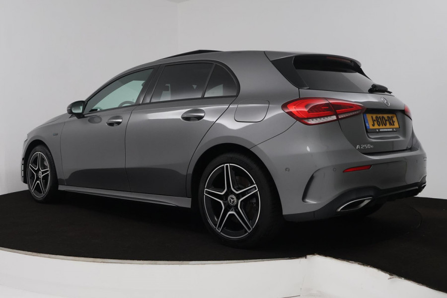 Mercedes-Benz A-Klasse 250 e Business Solution AMG Limited (PANORAMADAK, STOELVERWARMING, SFEERVERLICHTING, ELEKTR STOELEN) Mercedes-Benz A-Klasse 250 e Business Solution AMG Limited (PANORAMADAK, STOELVERWARMING, SFEERVERLICHTING, ELEKTR STOELEN)