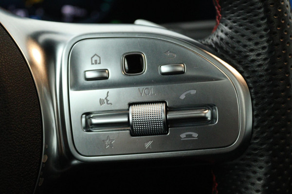 Mercedes-Benz A-Klasse 250 e Business Solution AMG Limited (PANORAMADAK, STOELVERWARMING, SFEERVERLICHTING, ELEKTR STOELEN) Mercedes-Benz A-Klasse 250 e Business Solution AMG Limited (PANORAMADAK, STOELVERWARMING, SFEERVERLICHTING, ELEKTR STOELEN)