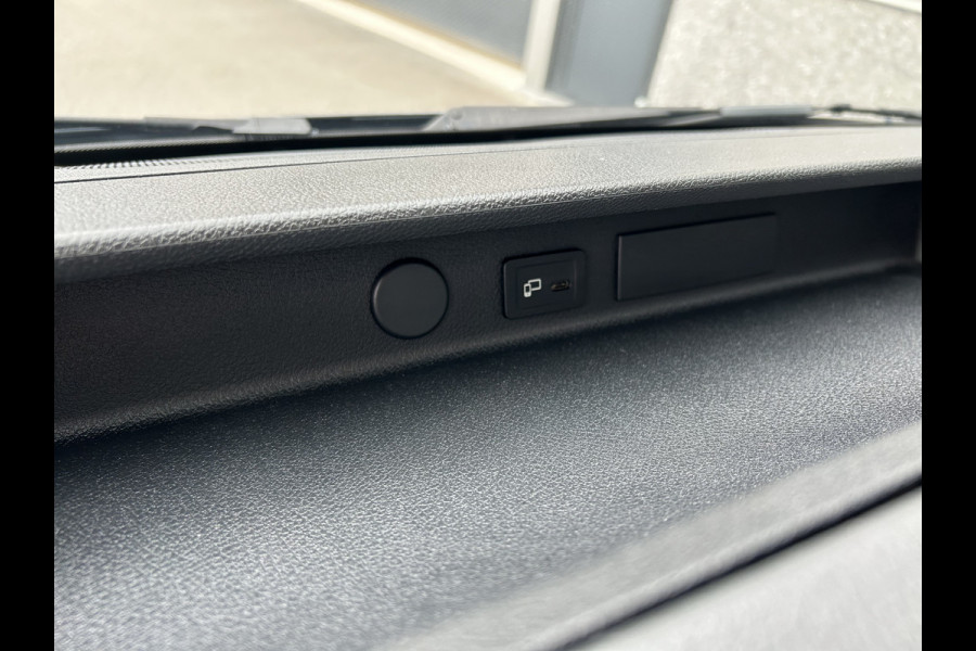 Mercedes-Benz Sprinter 317 CDI L2 H2 MBUX / Camera / Carplay navigatie / Cruise control / Airco Mercedes-Benz Sprinter 317 CDI L2 H2 MBUX / Camera / Carplay navigatie / Cruise control / Airco