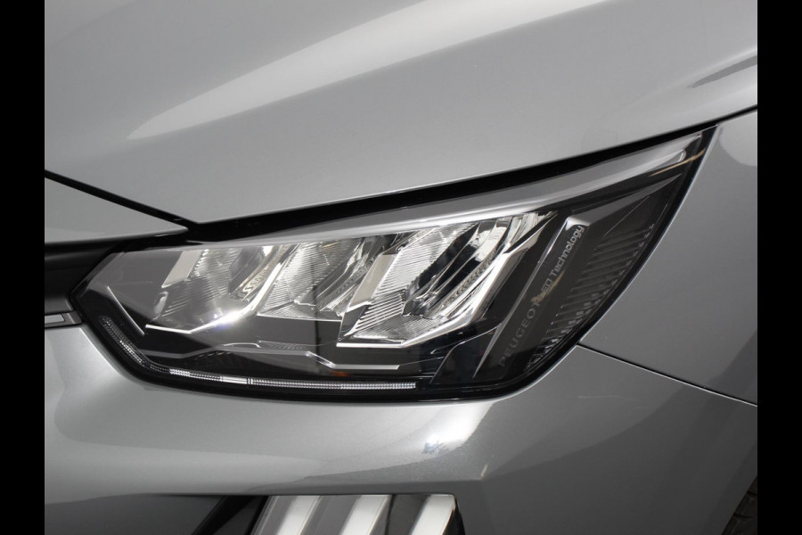 Peugeot 208 1.2 Hybrid 100PK Automaat Allure | Navigatie | Apple Carplay/Android Auto | Airco | Camera | Parkeer sensoren | Cruise Control | Led | Lichtmetalen Velgen Peugeot 208 1.2 Hybrid 100PK Automaat Allure | Navigatie | Apple Carplay/Android Auto | Airco | Camera | Parkeer sensoren | Cruise Control | Led | Lichtmetalen Velgen
