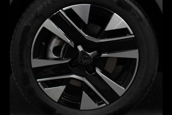 Peugeot 208 1.2 Hybrid 100PK Automaat Allure | Navigatie | Apple Carplay/Android Auto | Airco | Camera | Parkeer sensoren | Cruise Control | Led | Lichtmetalen Velgen Peugeot 208 1.2 Hybrid 100PK Automaat Allure | Navigatie | Apple Carplay/Android Auto | Airco | Camera | Parkeer sensoren | Cruise Control | Led | Lichtmetalen Velgen