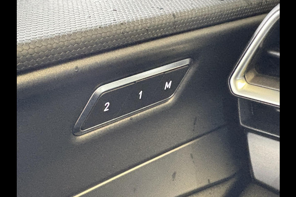 Lynk & Co 01 1.5 261 pk | PHEV | 360 Camera | Adaptieve Cruise | Elek. Achterklep | Panorama dak | Stoelverwarming | 1.800kg Trekgewicht Lynk & Co 01 1.5 261 pk | PHEV | 360 Camera | Adaptieve Cruise | Elek. Achterklep | Panorama dak | Stoelverwarming | 1.800kg Trekgewicht