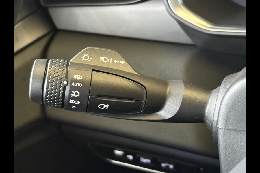 Lynk & Co 01 1.5 261 pk | PHEV | 360 Camera | Adaptieve Cruise | Elek. Achterklep | Panorama dak | Stoelverwarming | 1.800kg Trekgewicht Lynk & Co 01 1.5 261 pk | PHEV | 360 Camera | Adaptieve Cruise | Elek. Achterklep | Panorama dak | Stoelverwarming | 1.800kg Trekgewicht