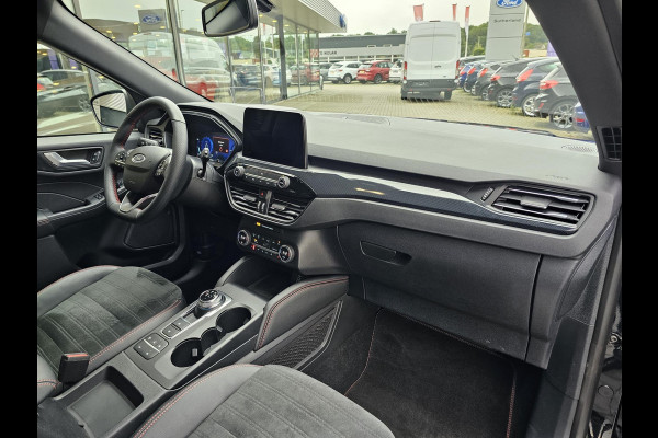 Ford Kuga 2.5 PHEV ST-Line X 225 PK | Afneembare trekhaak | Adaptive Cruise | Winterpack | Head-Up Display | B&O Audio | Technology Pack | Verlengde garantie tm. 08-2029 Ford Kuga 2.5 PHEV ST-Line X 225 PK | Afneembare trekhaak | Adaptive Cruise | Winterpack | Head-Up Display | B&O Audio | Technology Pack | Verlengde garantie tm. 08-2029