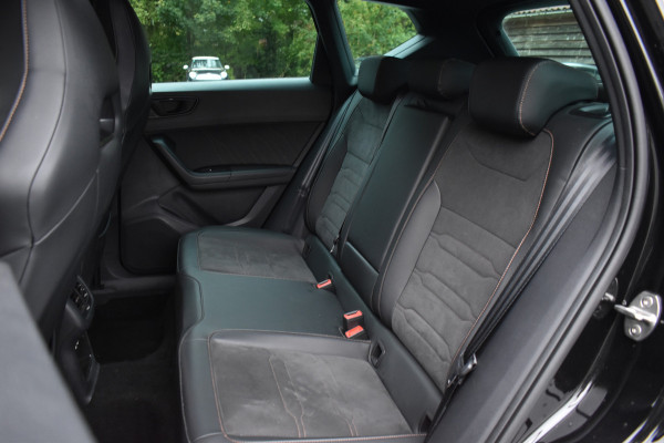 CUPRA Ateca 2.0 TSI 300PK DSG 4DRIVE BLACK BEATS/LEDER/360CAMERA CUPRA Ateca 2.0 TSI 300PK DSG 4DRIVE BLACK BEATS/LEDER/360CAMERA