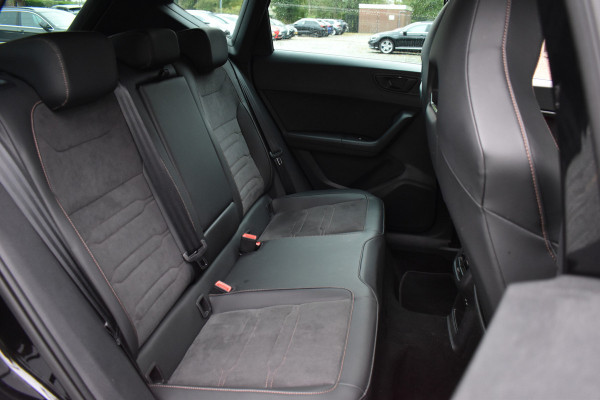 CUPRA Ateca 2.0 TSI 300PK DSG 4DRIVE BLACK BEATS/LEDER/360CAMERA CUPRA Ateca 2.0 TSI 300PK DSG 4DRIVE BLACK BEATS/LEDER/360CAMERA