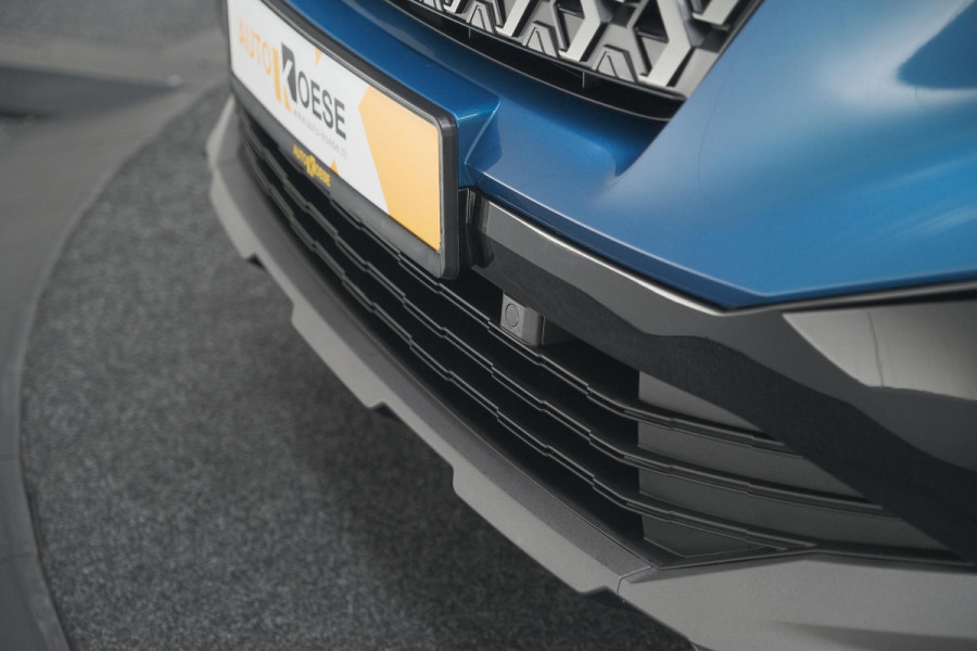 Renault Austral 1.2 E-Tech full hybrid 200 iconic esprit Alpine | Nieuw! | 360 Camera | Panoramadak | Adaptieve Cruise Control