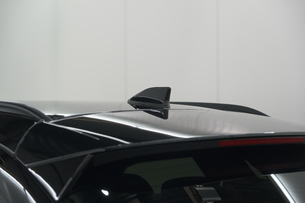 Renault Austral 1.2 E-Tech full hybrid 200 iconic esprit Alpine | Nieuw! | 360 Camera | Panoramadak | Adaptieve Cruise Control