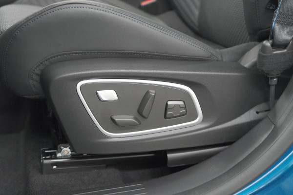 Renault Austral 1.2 E-Tech full hybrid 200 iconic esprit Alpine | Nieuw! | 360 Camera | Panoramadak | Adaptieve Cruise Control