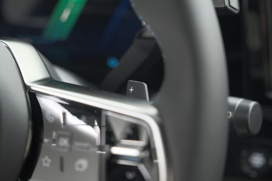 Renault Austral 1.2 E-Tech full hybrid 200 iconic esprit Alpine | Nieuw! | 360 Camera | Panoramadak | Adaptieve Cruise Control