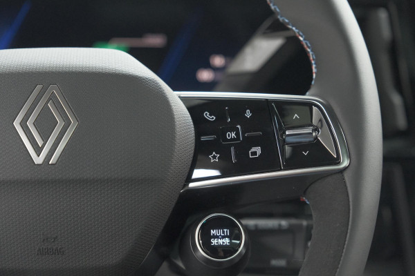 Renault Austral 1.2 E-Tech full hybrid 200 iconic esprit Alpine | Nieuw! | 360 Camera | Panoramadak | Adaptieve Cruise Control