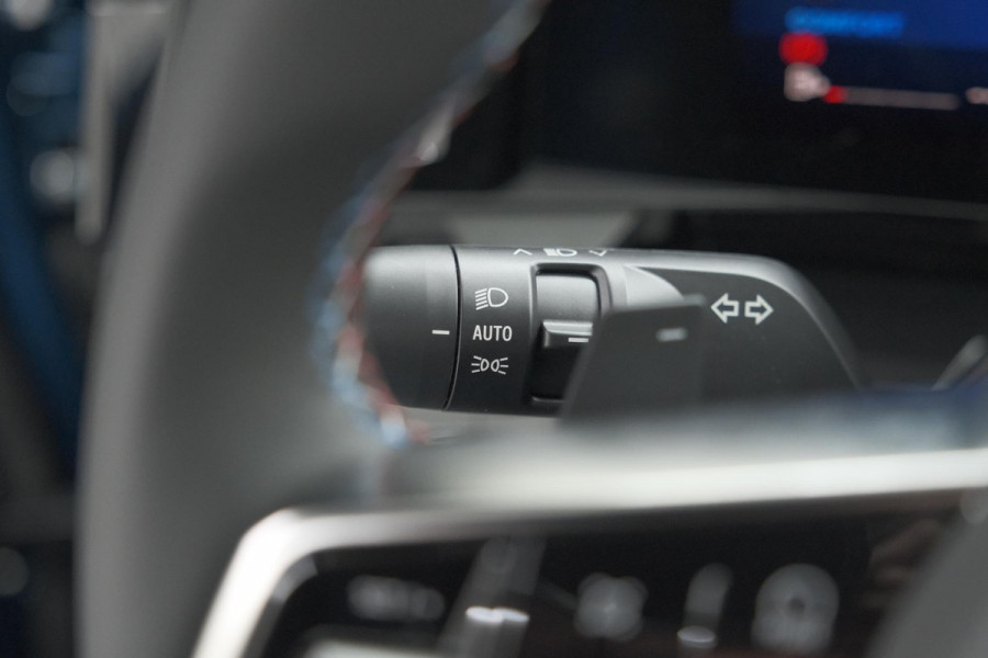 Renault Austral 1.2 E-Tech full hybrid 200 iconic esprit Alpine | Nieuw! | 360 Camera | Panoramadak | Adaptieve Cruise Control