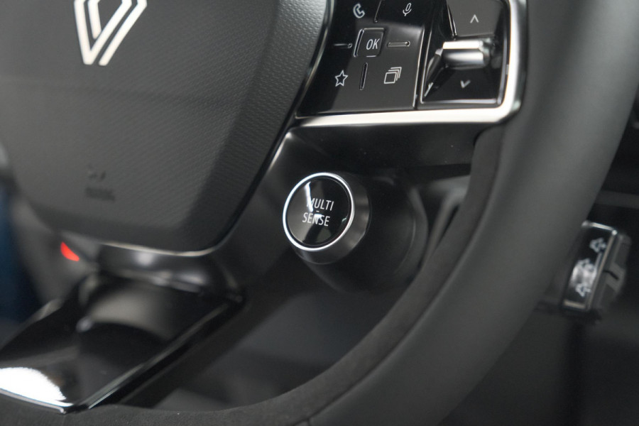 Renault Austral 1.2 E-Tech full hybrid 200 iconic esprit Alpine | Nieuw! | 360 Camera | Panoramadak | Adaptieve Cruise Control