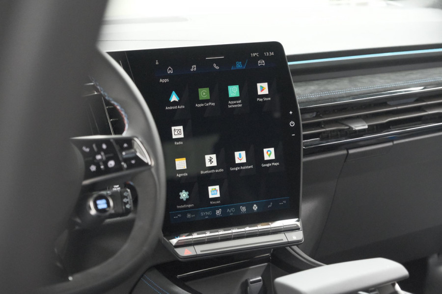 Renault Austral 1.2 E-Tech full hybrid 200 iconic esprit Alpine | Nieuw! | 360 Camera | Panoramadak | Adaptieve Cruise Control