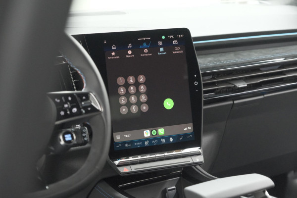 Renault Austral 1.2 E-Tech full hybrid 200 iconic esprit Alpine | Nieuw! | 360 Camera | Panoramadak | Adaptieve Cruise Control