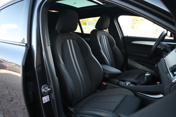 BMW X2 xDrive25e 220pk M-Sport X Pano ACC 19inch HiFi Adp-LED BMW X2 xDrive25e 220pk M-Sport X Pano ACC 19inch HiFi Adp-LED